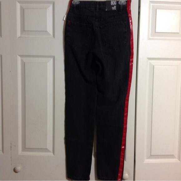 URBAN OUTFITTERS BDG Red Tuxedo Stripe Black Straight Leg Mom Jeans Size 25 NWT - Picture 5 of 9
